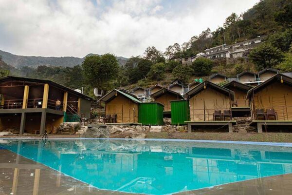 Camp 003 – Riverside Premium Camp in Marine Drive