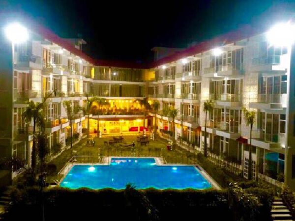 Camp 006 – Riverside Luxury Resort in Mohan Chatti